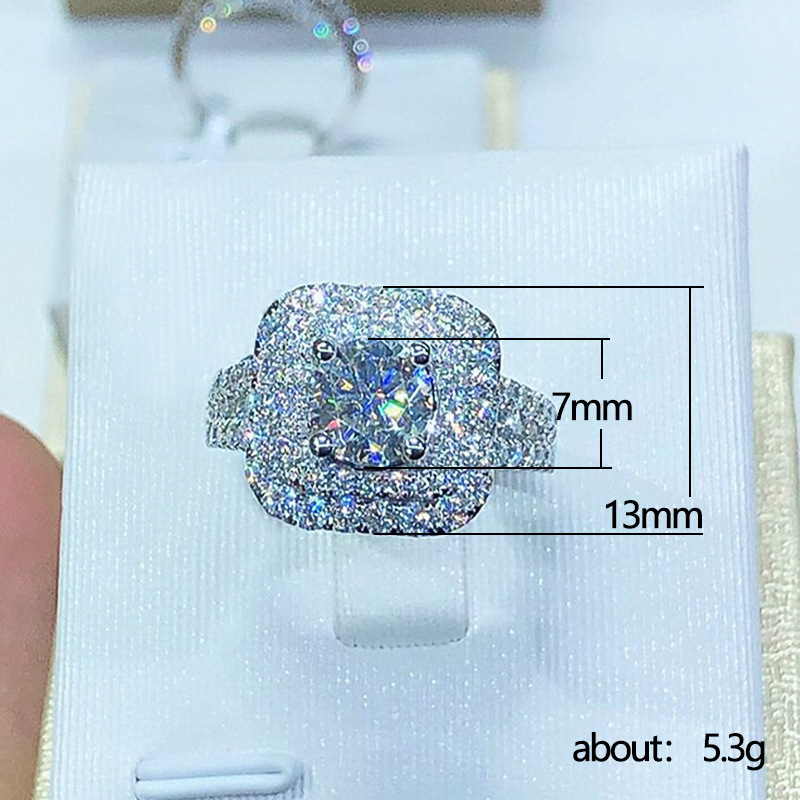 New Inlaid Four-claw Inlaid Zircon Square Copper Ring Wedding Jewelry display picture 1