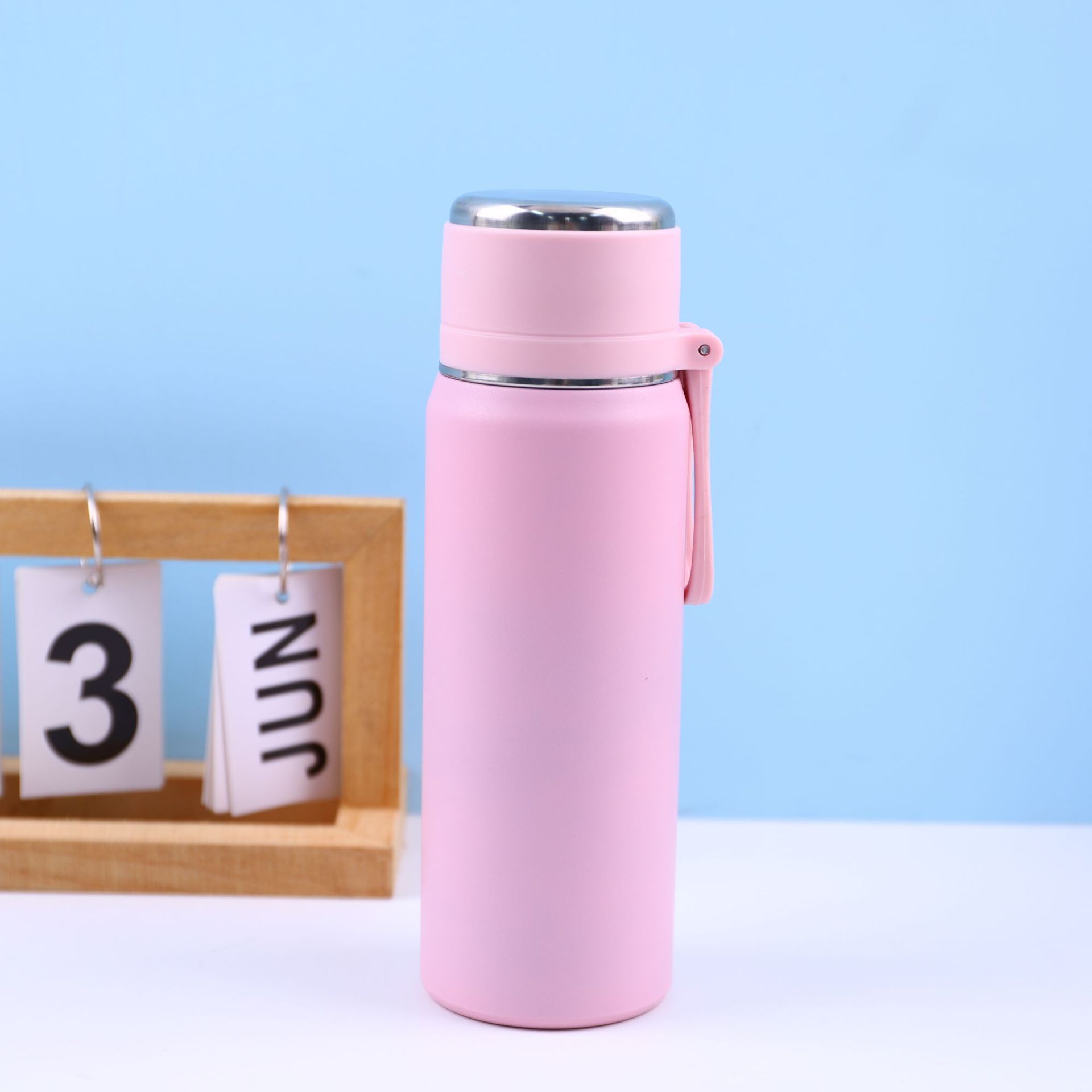 Pequeño fresco nuevo 316 taza de aislamiento de acero inoxidable para estudiantes, mujeres y hombres bala taza de agua portátil doble al aire libre