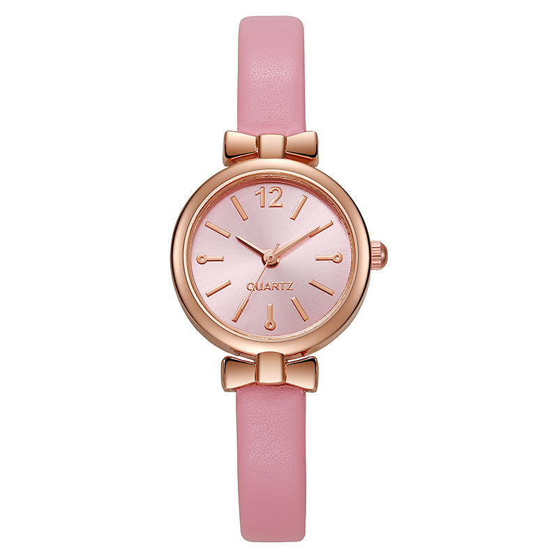 Nuevo reloj de aleación de estilo antiguo pequeño y fresco, estudiante, cinturón delgado simple, reloj de mujer, cabello negro