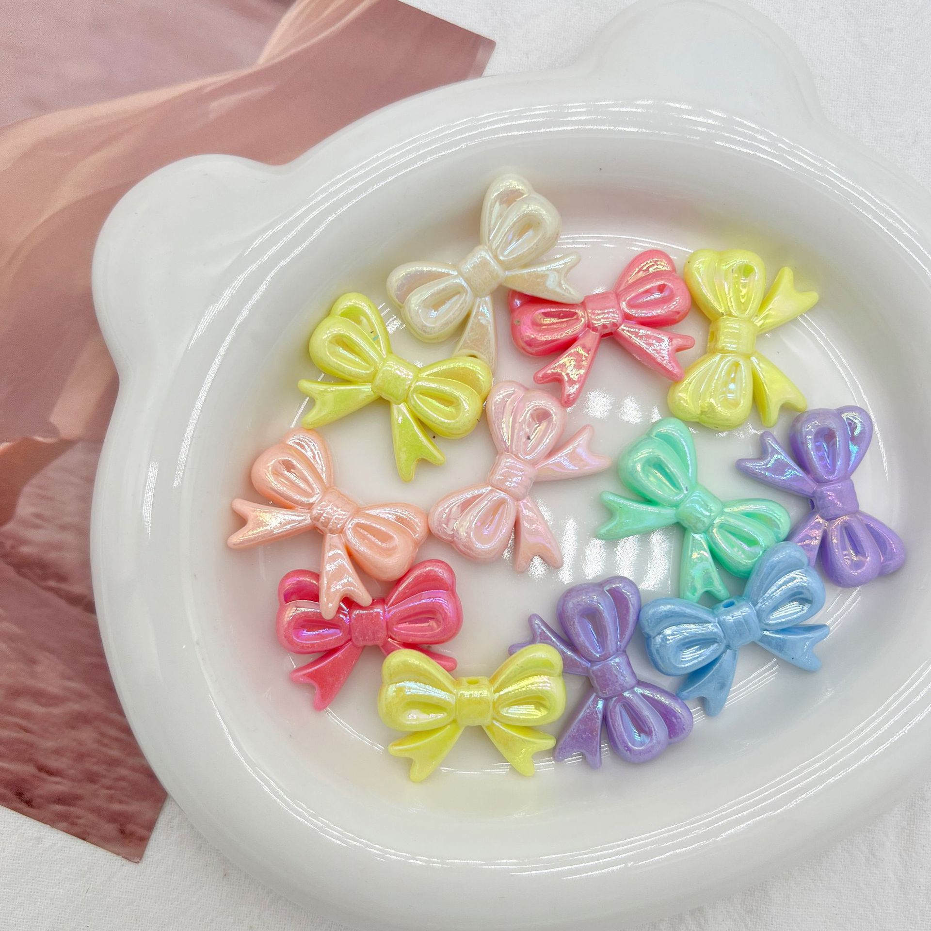 Mixto de dibujos animados lindos color mezclado arco de garra de panda con forma especial con pegamento de crema DIY caso de teléfono móvil