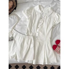 フレンチワンピース夏の新作のセットはみんなのデザイン感があります。