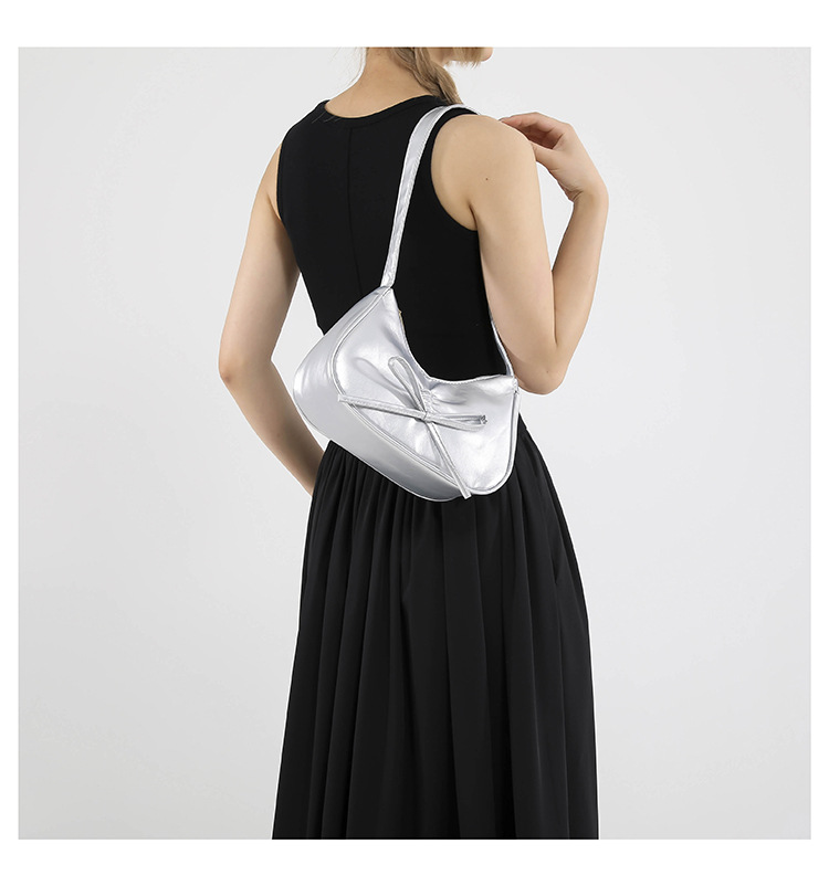 This is a trendy and fashionable single-shoulder crossbody bag with a simple bow design for women's 2024 autumn and winter collection undefined
