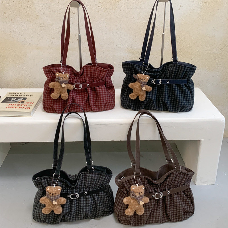 Túi tote nữ quai đeo vai dáng shopping cỡ lớn, chất liệu dạ, kiểu mới mùa đông — Màu cà phê Không có mặt dây chuyền, Màu xanh không có mặt dây chuyền, Màu đỏ không có mặt dây chuyền, Đen không có mặt dây chuyền chi tiết 1