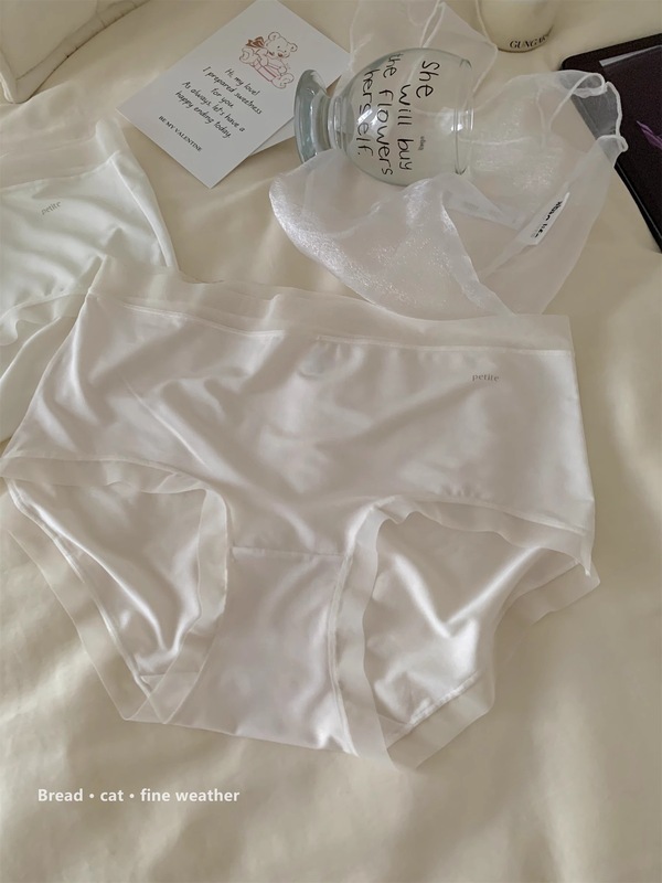 绵密奶油~内裤女中腰无痕亲肤裸感面膜裤舒适透气包臀少女三角裤|undefined