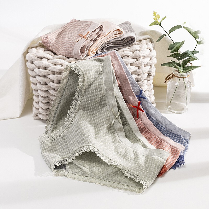 Micro-business New Explosions Japanese Traceless Plaid Women's Underwear Slim-fit Girly Lace Edge Stretch Graphene Underwear for Women