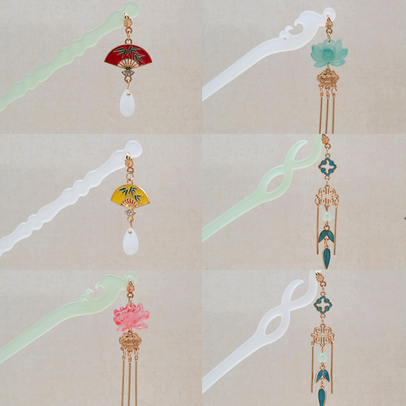 Sophisticated classic fashionable modern elegant Chinese hairpin