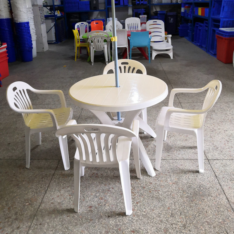 酒店花园庭院大排挡塑料桌椅户外沙滩烧烤长方桌可插伞啤酒桌子