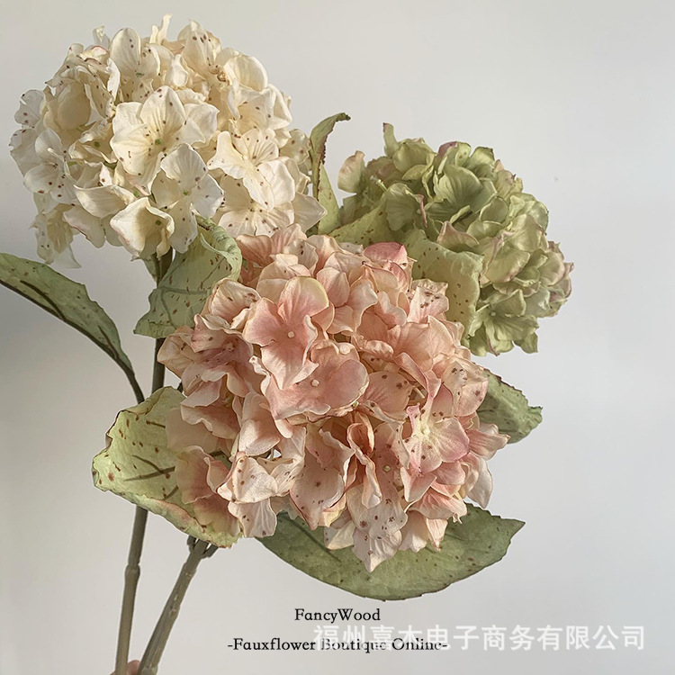 Factory Direct Sales Simulated Dried Flowers Hydrangea Floral Design Retro Wall Hanging Floral Display Shooting Props Living Room Fake Flowers