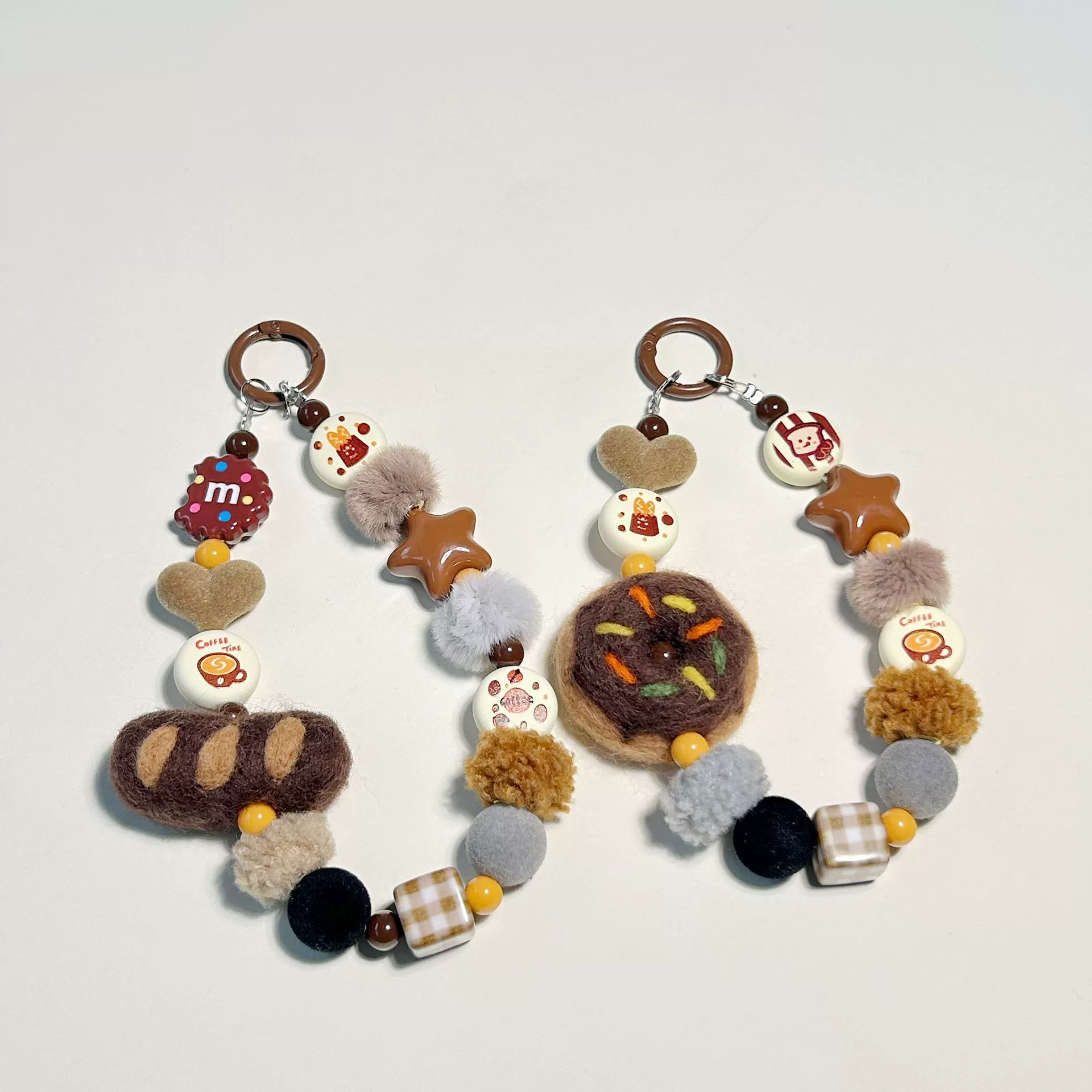 Нардо ручной работы зимний войлочный палочка пончик хлеб мобильный телефон цепочка висит праздничный подарок женский стиль простой оптом