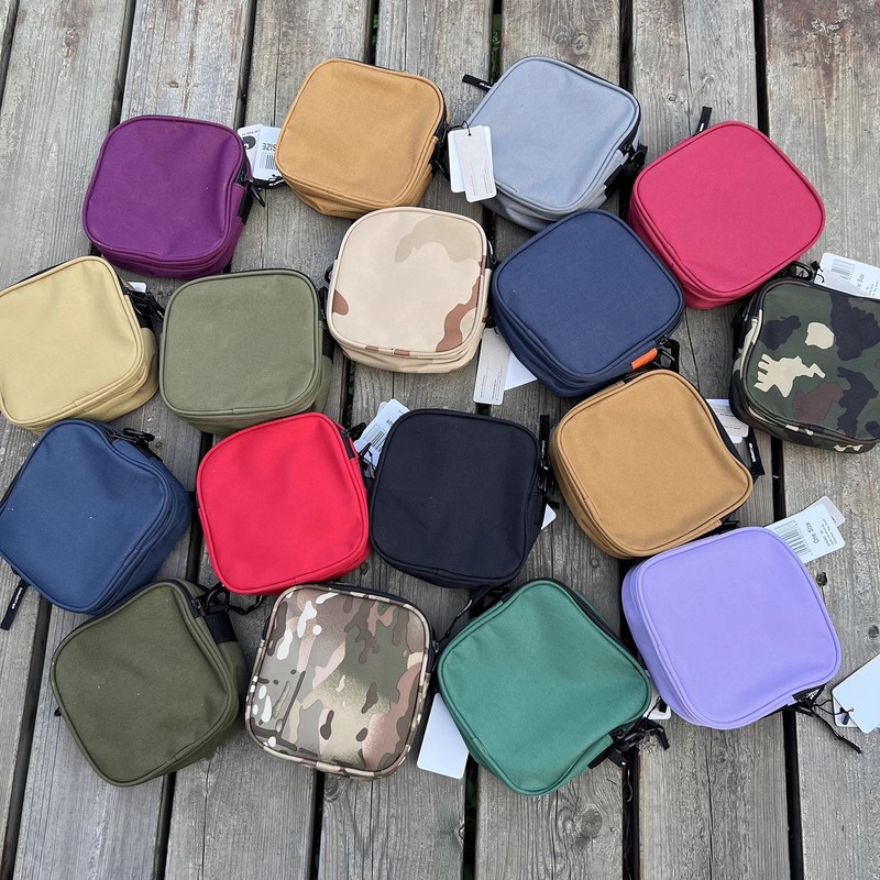 CARHARTT WIP ESSENTIALS BAG カーハート スモール スクエア バッグ クロスボディ ショルダーバッグ|undefined
