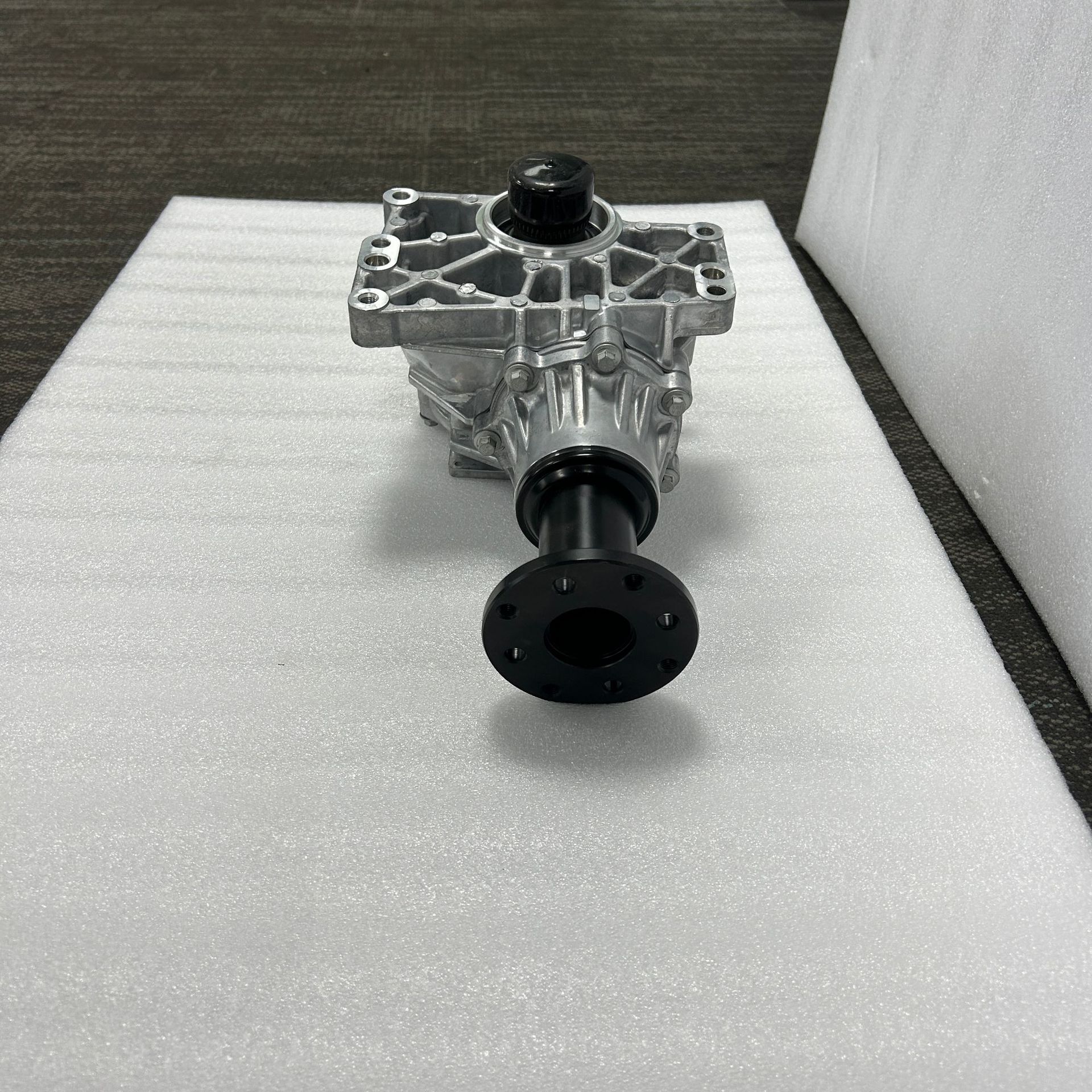 Modern Santa Fe, Tucson, ix35, Kia Sorento, Sportage transmission assembly 47300-3B600 3B610