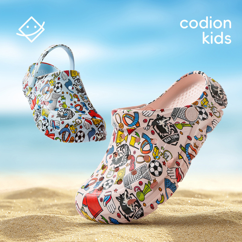 Lightweight breathable non-slip ultra light summer beach Crocs-style…