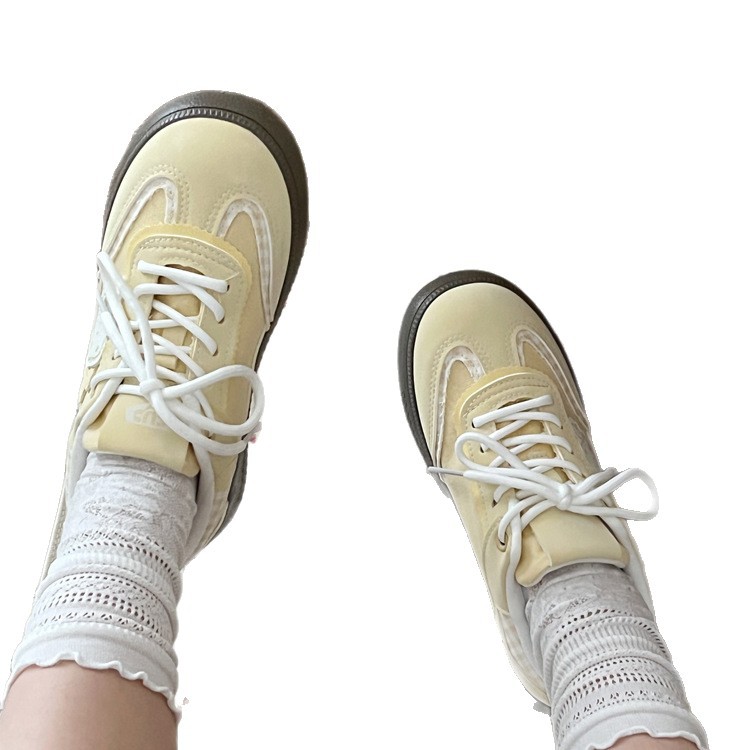 Jiyu coreano zapatos de suela gruesa para mujeres 2025 nuevo otoño versátil chic zapatos blancos lindos cómodos zapatos casuales mujeres