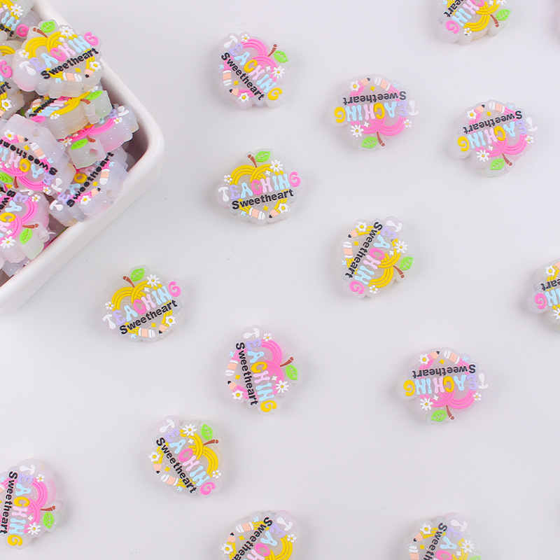 Productos para bebés Día del Maestro de dibujos animados silicona pequeña creatividad DIY baby molar tetina cadena de accesorios de cadena