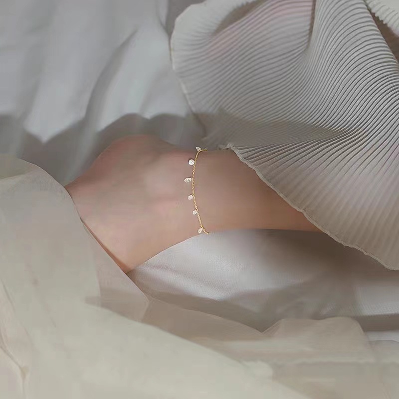 S925 tobillera de plata de ley para mujer, siete diamantes, diseño de nicho, cadena de pies de lujo ligero, sentido de alta gama, accesorios para pies de todo fósforo, nueva tendencia de verano