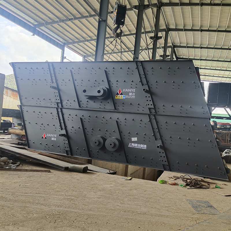 YK3070大型直线振动筛建筑砂石选矿破碎高频双层震动筛沙子滚筒筛