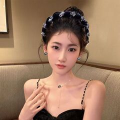黒いフラッシュドリルのふわふわしたキクラゲの高い頭の頂のカチューシャの女性の大きい波は髪の毛のカチューシャを絞らないで顔の小さいカチューシャを現します。