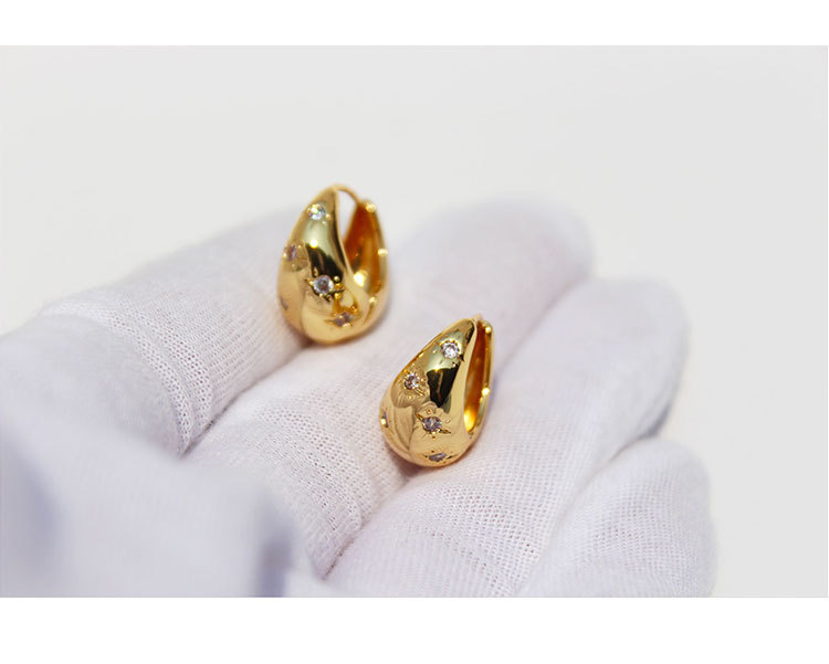 Fashion Water Droplets Copper Plating Zircon Earrings 1 Pair