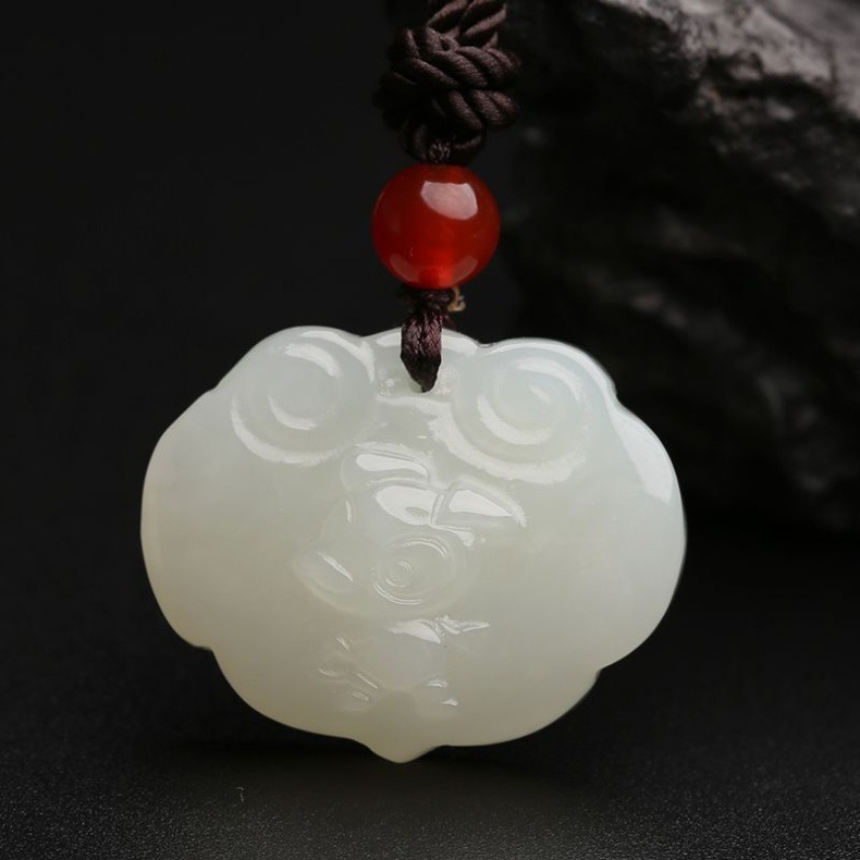 Mặt dây chuyền ngọc Hetian trắng 12 con giáp bản mệnh cầu bình an — Cung hoàng đạo hổ, Ngựa hoàng đạo, Cung hoàng đạo bò, Lợn hoàng đạo chi tiết 7