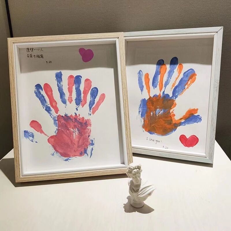 Couple Handprint Photo Frame to Commemorate DIY Handmade Palm Print Chinese Valentine's Day Gift for Best Friend and Boyfriend Couple Handprint Photo Frame to Commemorate DIY Handmade Palm Print Chinese Valentine's Day Gift for Best Friend and Boyfriend