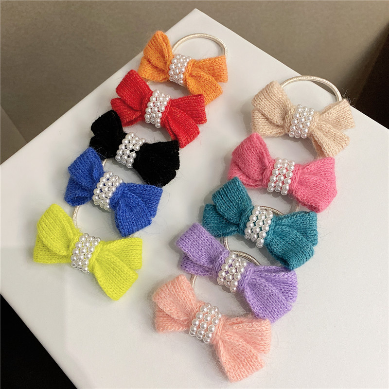 Autumn And Winter New Bow Wool Simple Headband Female Online Influencer Ins Rubber Band Female Hair Tie Pearl Tie Waist Hair Ring display picture 3