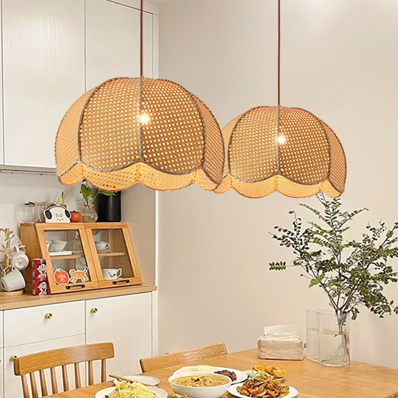 Araña de ratán de estilo japonés personalidad creativa pastoral restaurante balcón entrada lámpara tejida chino cama y desayuno Zen lámpara de sala de té