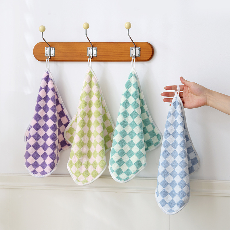 2026 Checkerboard Pattern Household Face Towel, Thick Coral Fleece, Hangable, Highly Absorbent, Quick-Drying, Non-Shedding, Soft Handkerchief