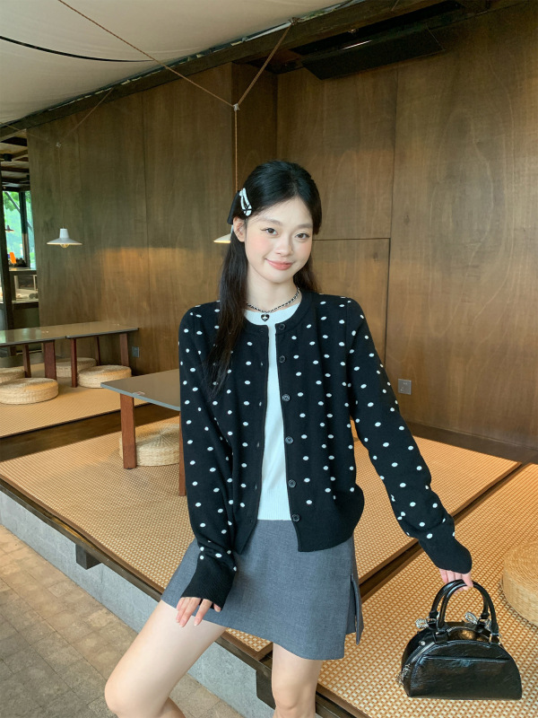 黑色波点巨好看针织开衫外套女早秋韩系氛围感毛衣上衣其他|undefined