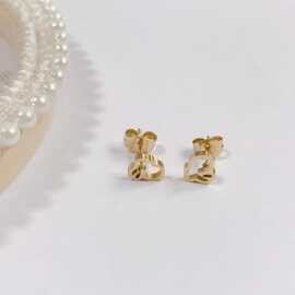卓萱跨境厂家批发简约时尚小兔子几何耳钉耳饰穿刺耳钉