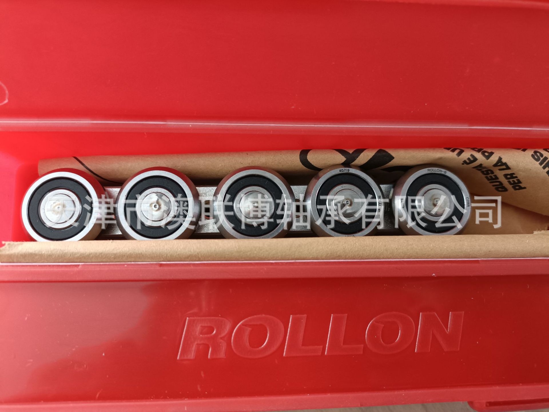 ROLLON导轨滚轮滑块 CST CSW28-125-2RS DEF35610 CRPAX30 NTE43