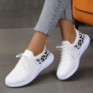 New Foreign Trade Women's Walking Shoes, Large Size Casual Shoes, Mesh Fly-Knit Breathable Shoes, Lightweight Lazy Shoes in Stock
