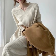 中长款打底外穿v领针织连衣裙女秋冬新款宽松显瘦配大衣外套裙子