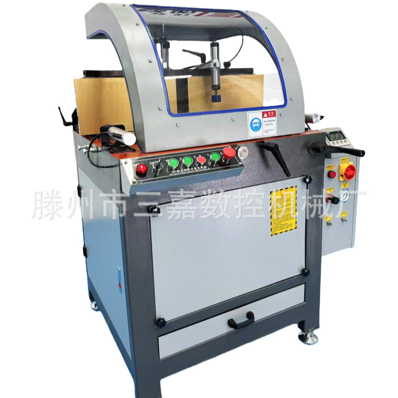 ��ҵ������Ƕ�����ͷ�и�� ���Ͻ��Ŵ�PVC�Ͳ�����ǶȾⴲ