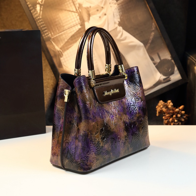 Women's handbag fashion 2024 Spring and Autumn new item niche design versatile temperament Western style crossbody_voghion.com