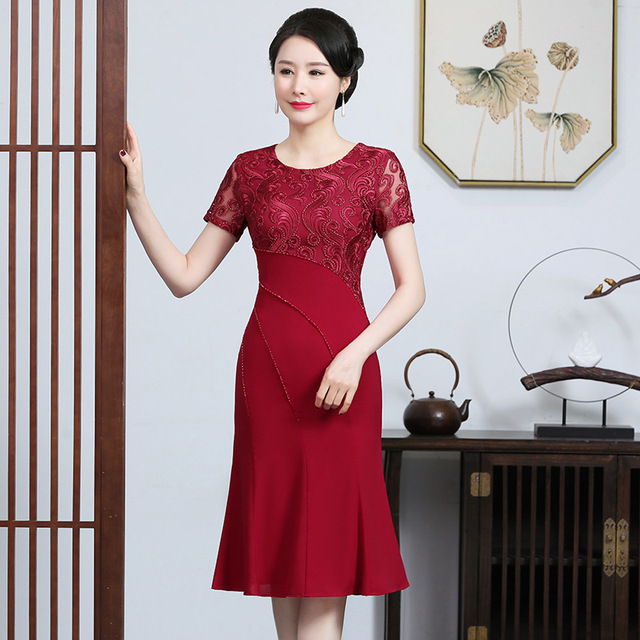 Xi mother-in-law wedding dress dress spring and summer mother-in-law mother-in-law mid-length beaded slim fit dress generation hair