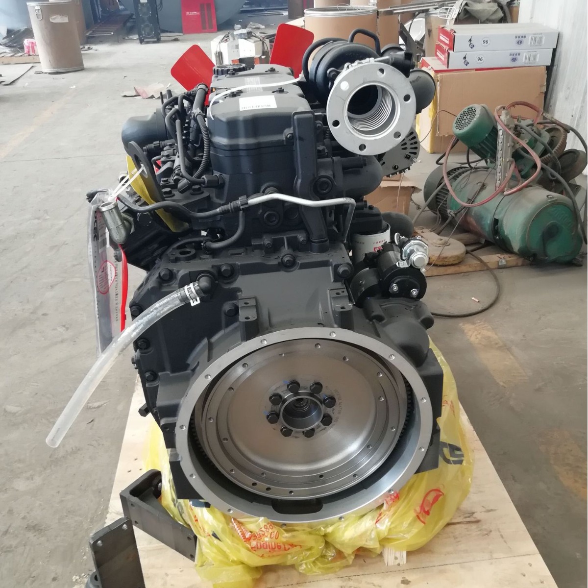 康明斯柴油机6BTA5.9-C180马力 132KW 六缸发动机 全新