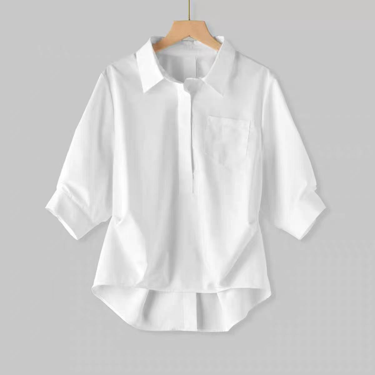 Solid color elegant design white shirt for leisure