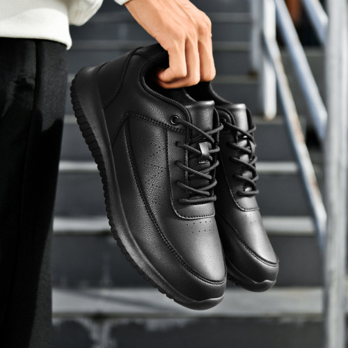Chef Shoes Anti-slip Waterproof Oil-resistant Professional Kitchen Work Shoes for Men and Women Four Seasons Kitchen Special Purpose Casual Shoes