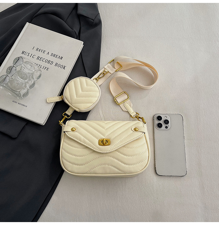Borsa a tracolla da donna, borsa a spalla con catena elegante_voghion.com