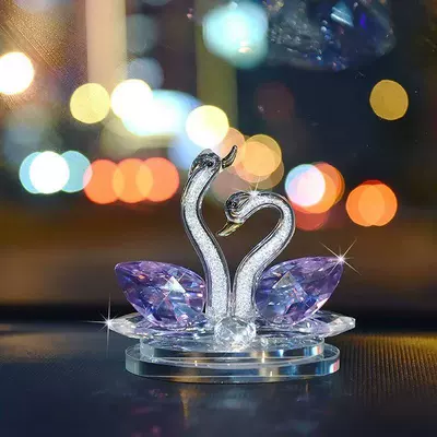 Style Crystal Swan Car: Car ornaments - purple-swan