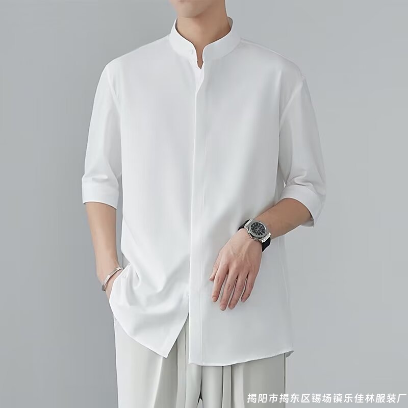 New Chinese style stand-up collar short-sleeved shirt for men, new summer style, niche shirt with ice silk drape, mid-length sleeves.