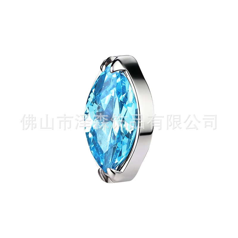 Pointed titanium steel lip stud product view