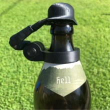 �羳�¿� Soldier Salute Beer Bottle Helmet ơ���^���b�Ʒ