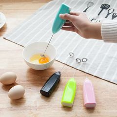 ハンドヘルド電動泡立て器 卵泡立て棒 家庭用泡立て器 ベーキング用ミニクリーム泡立て器 ミキサー 直販