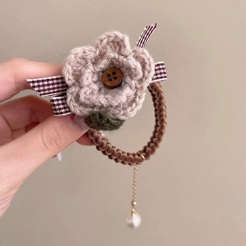 新しい中国風のぬいぐるみのバラの花のフリンジクリップの女性の高級感のヘアピンの後頭部のサメのクリップの復古の頭飾り|undefined