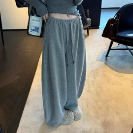 女式衬衫;休闲裤;女式打底衫