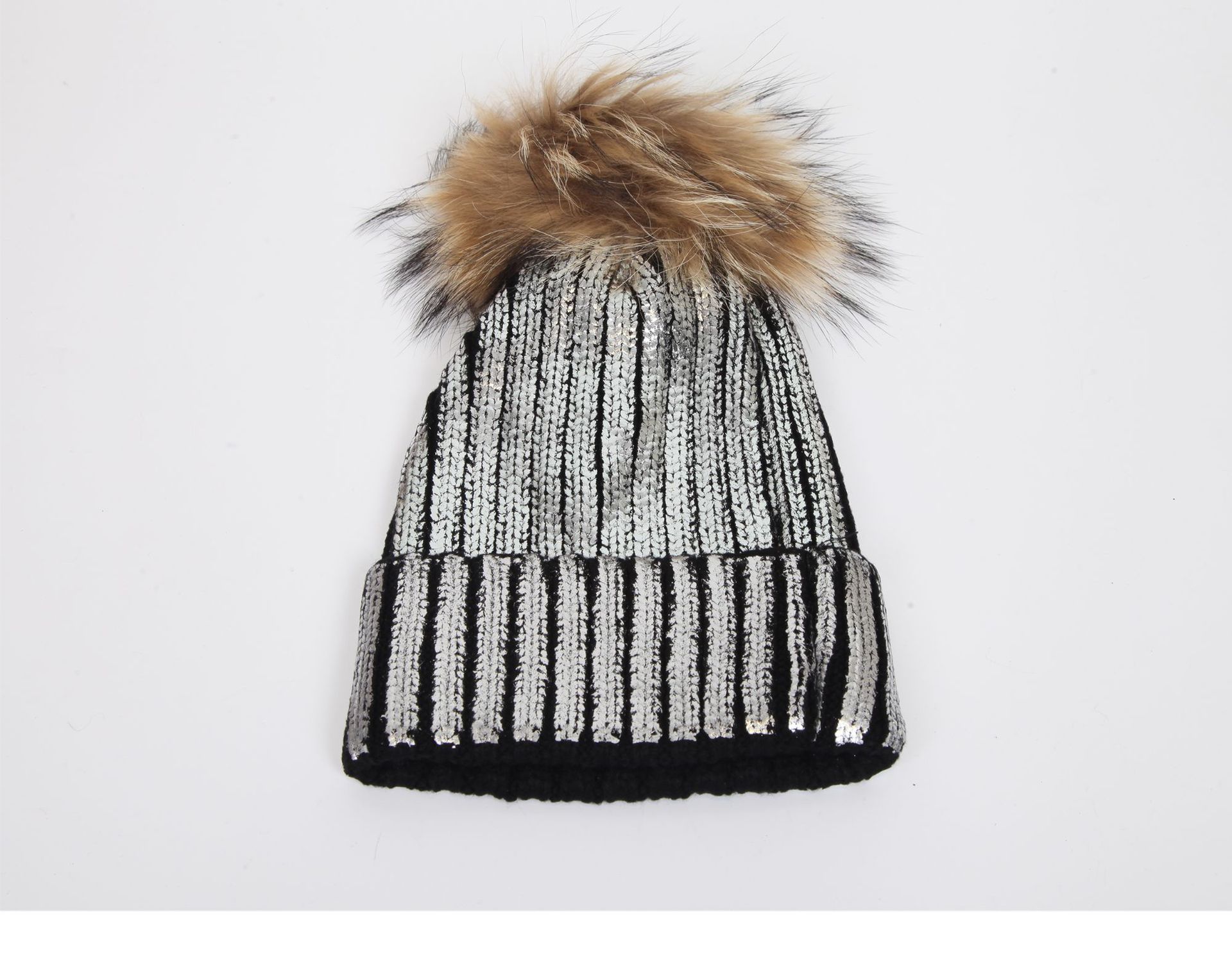 Women's Basic Simple Style Twist Pom Poms Eaveless Wool Cap display picture 3