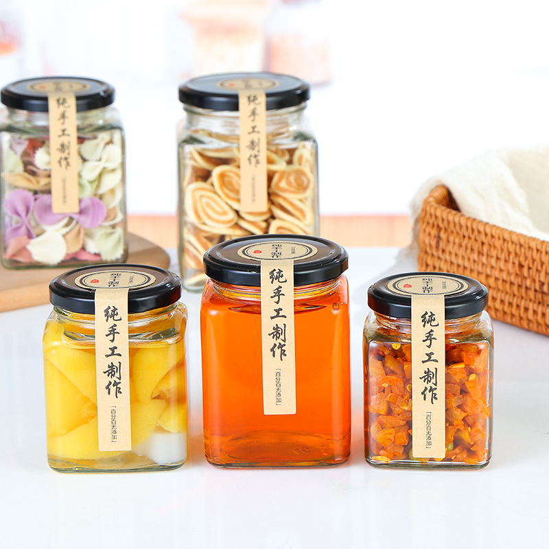 四方蜂蜜瓶加厚玻璃酱菜空瓶密封储物罐方形带盖黄桃罐头瓶子批发