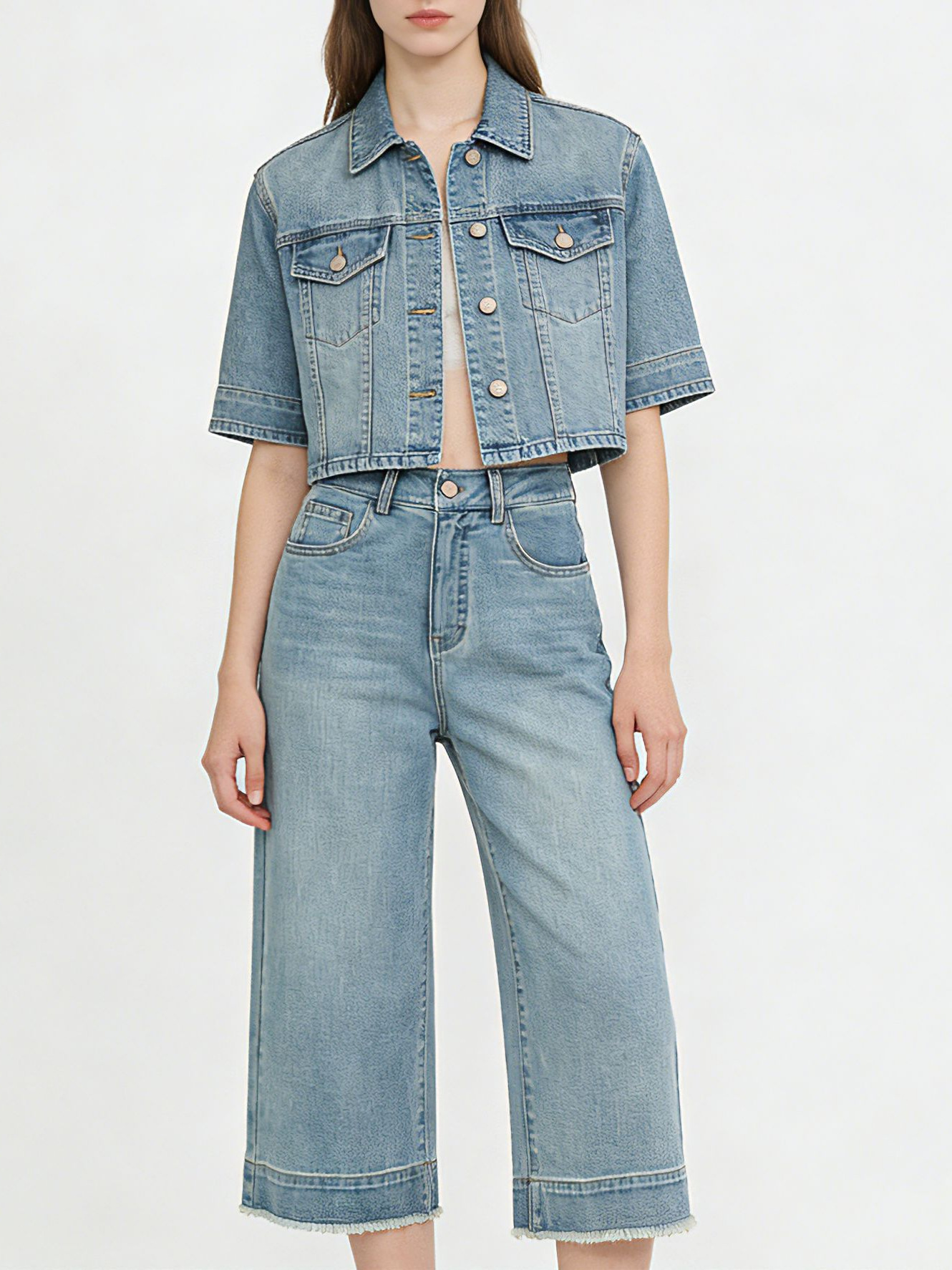 Quần jean nữ ống rộng cạp cao, chất liệu cotton pha linen mỏng nhẹ, dáng suông rủ, gấu tua rua — xanh lam