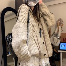 美式复古兔耳朵牛角扣连帽毛衣女秋冬宽松显瘦慵懒风针织开衫外套
